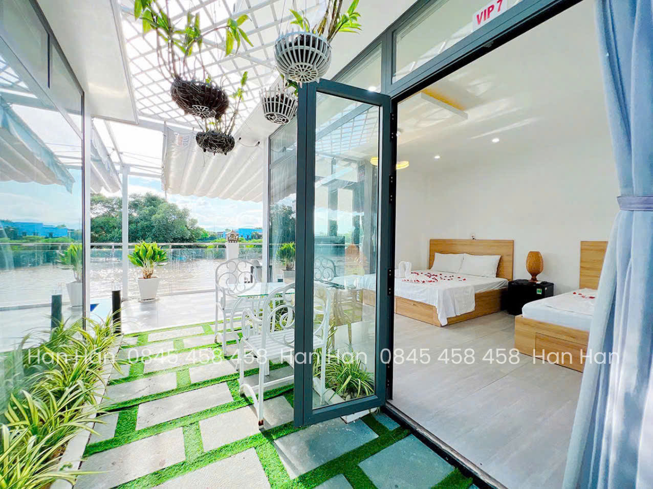 z6129135534880_d8fda50ececed04d5fdf428c6bd06548