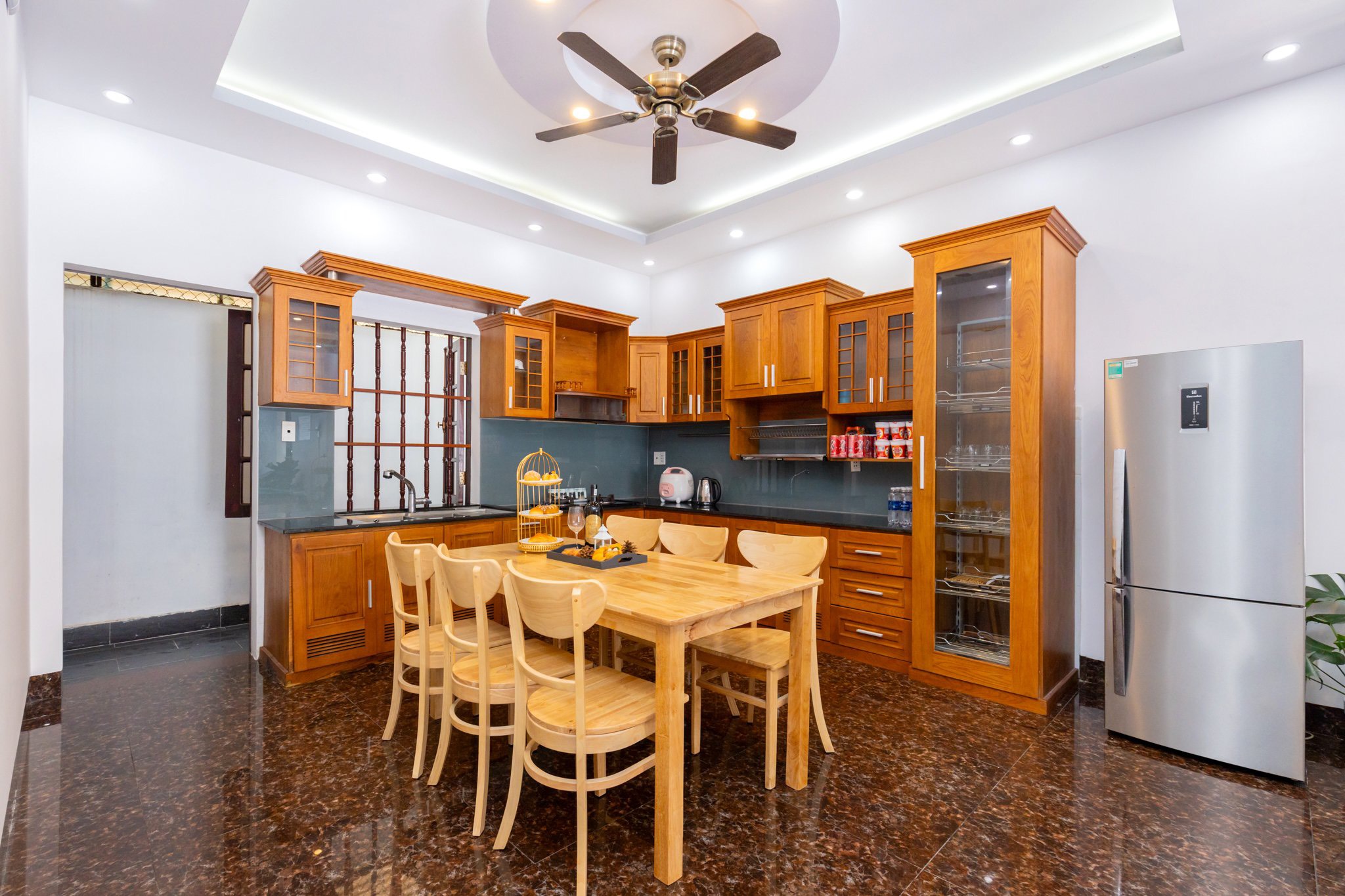 z5361283502794_87274df20c47f82ac007215b8ad34028