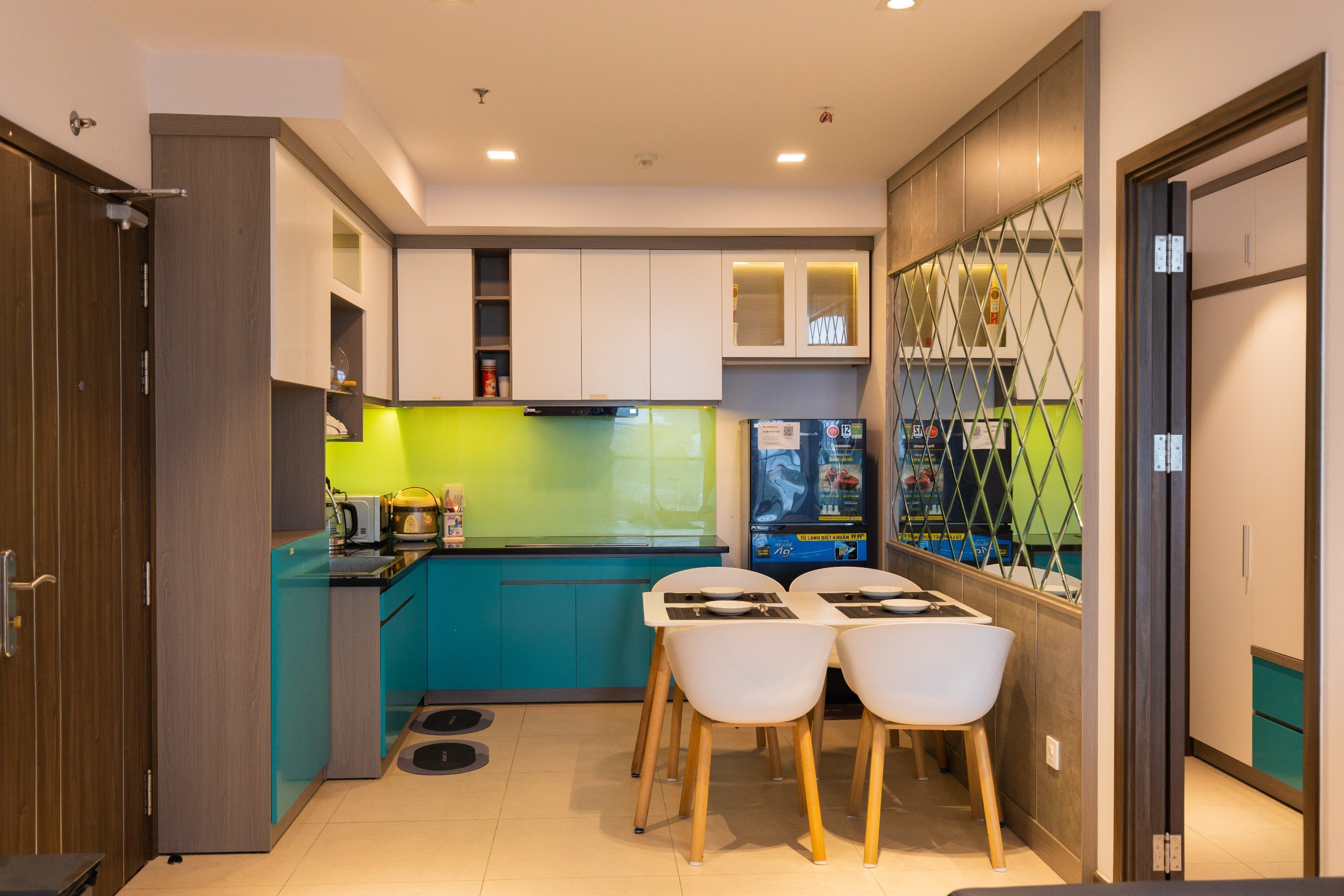 z5816004075725_dbd7562a0c949608183491599b2e43a5